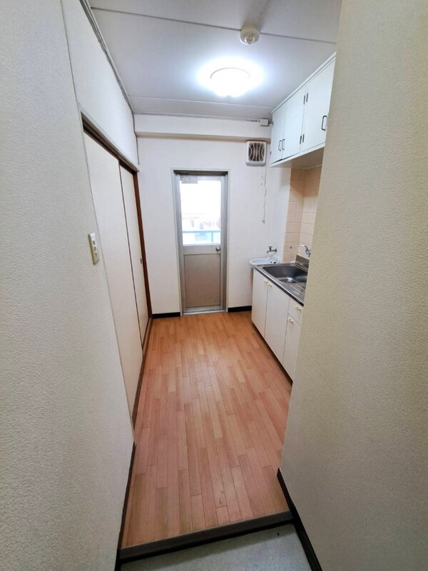 ダイニング(キレイなキッチンスペース)