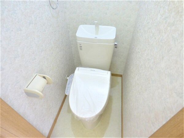 トイレ(ウォシュレット付トイレ)