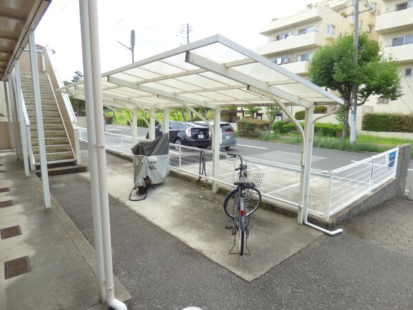 駐車場(駐輪場＆バイク置場)
