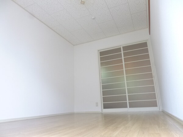 居室(オールフローリング)