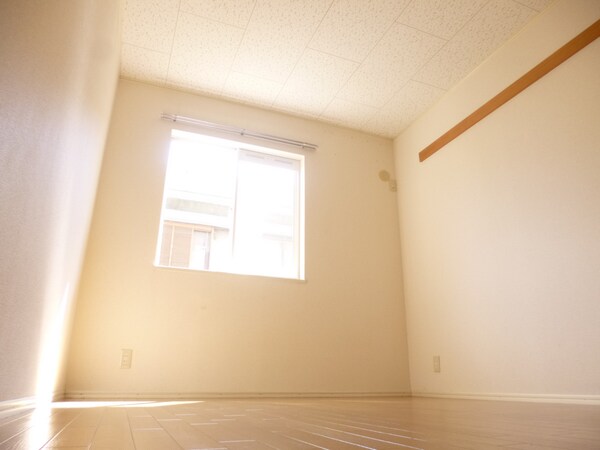 居室(オールフローリング)