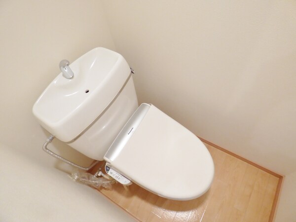 トイレ(ウォシュレット付トイレ)