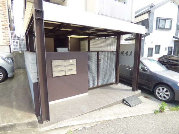 エントランス(オシャレなエントランス)