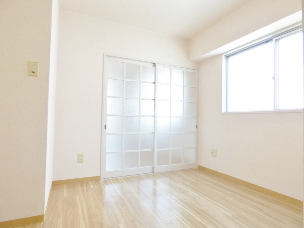 物件内観写真21　(窓があり明るいダイニング)