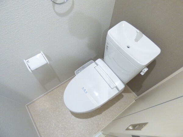 トイレ(ウォシュレット付トイレ)