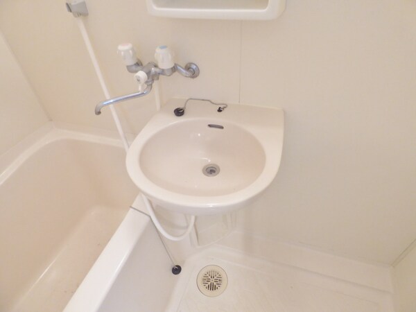 洗面所(カワイイ洗面台)