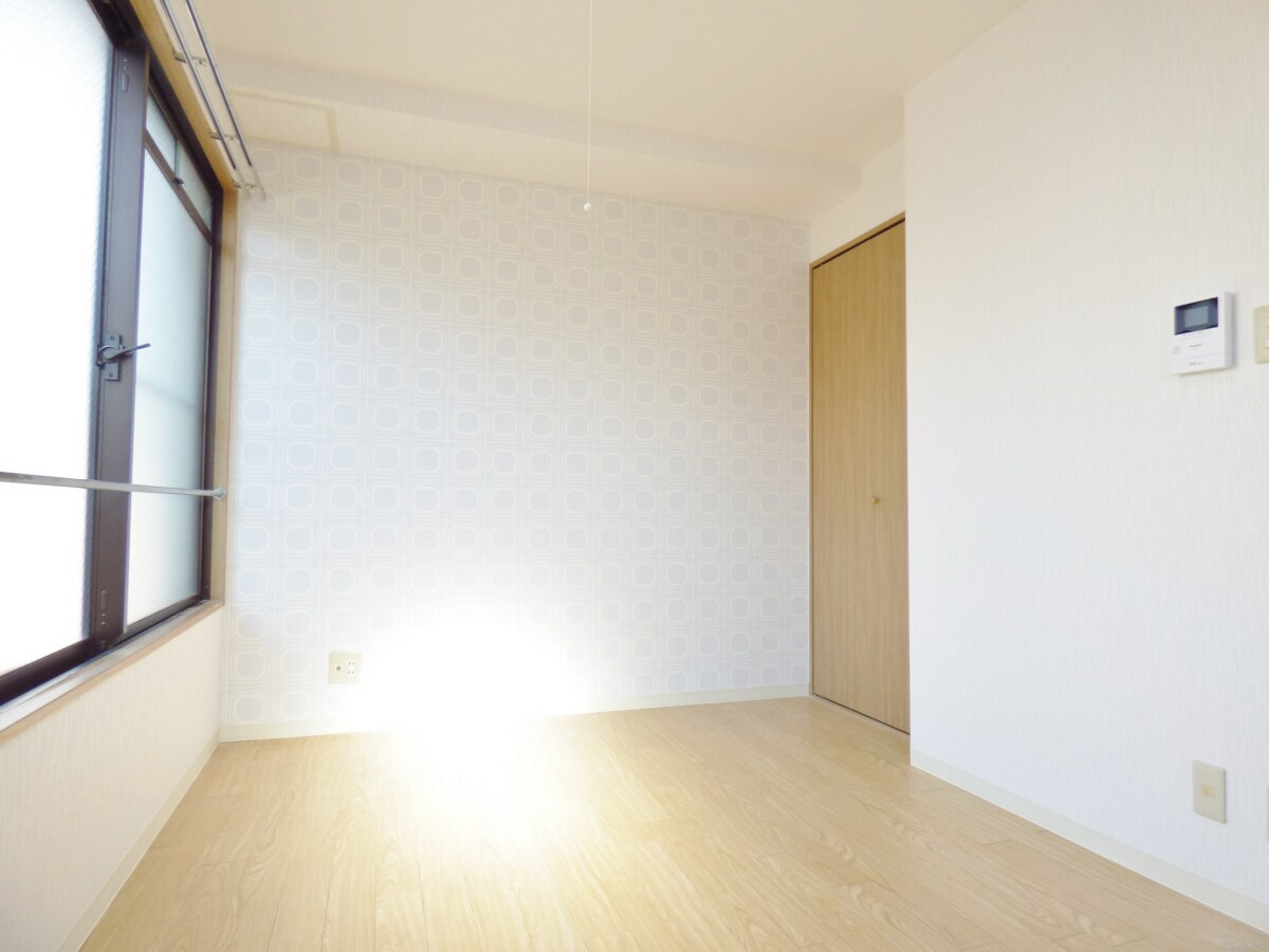 物件内観写真21　(キレイなフローリング)