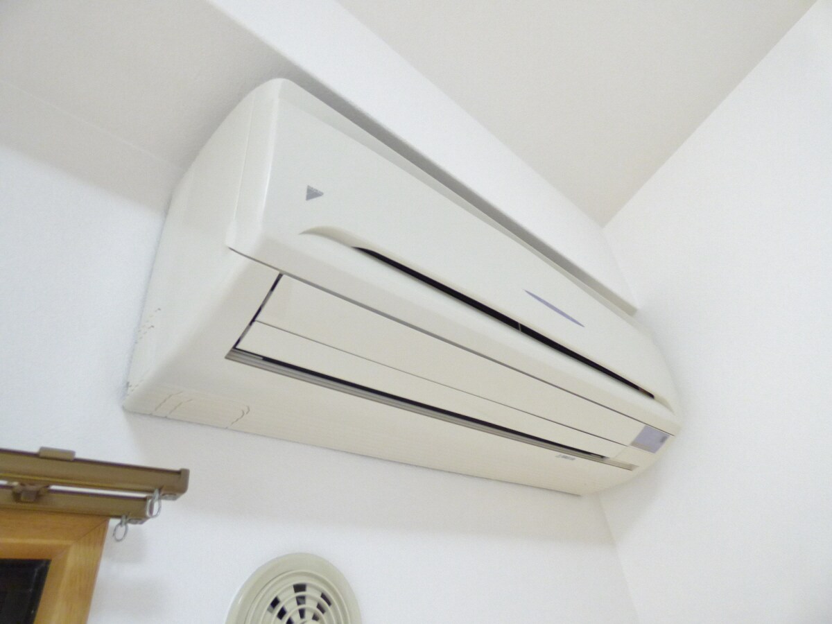 物件内観写真8　(エアコン)