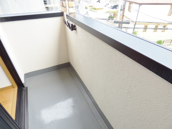 バルコニー・ベランダ(南東向きバルコニーで日当たり良好)