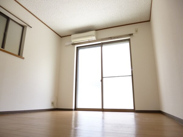 居室(オールフローリング)
