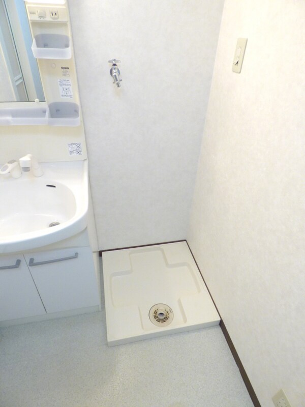 設備(室内洗濯機置場)