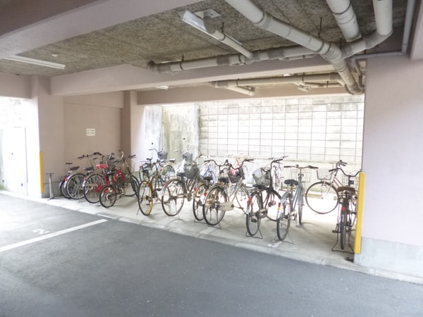 共用部(駐輪場)