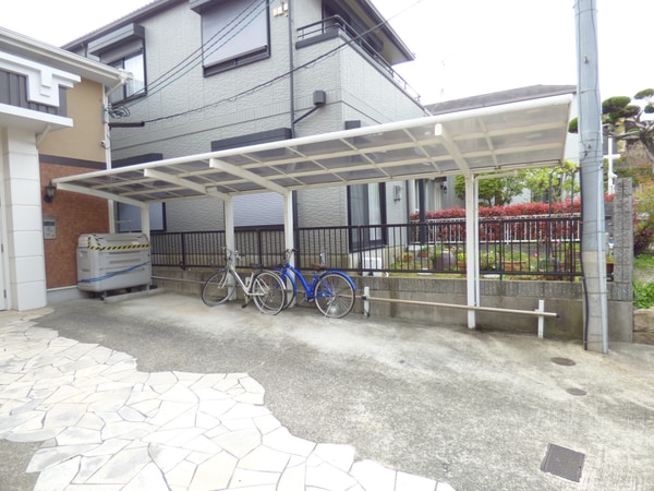 共用部(駐輪場)