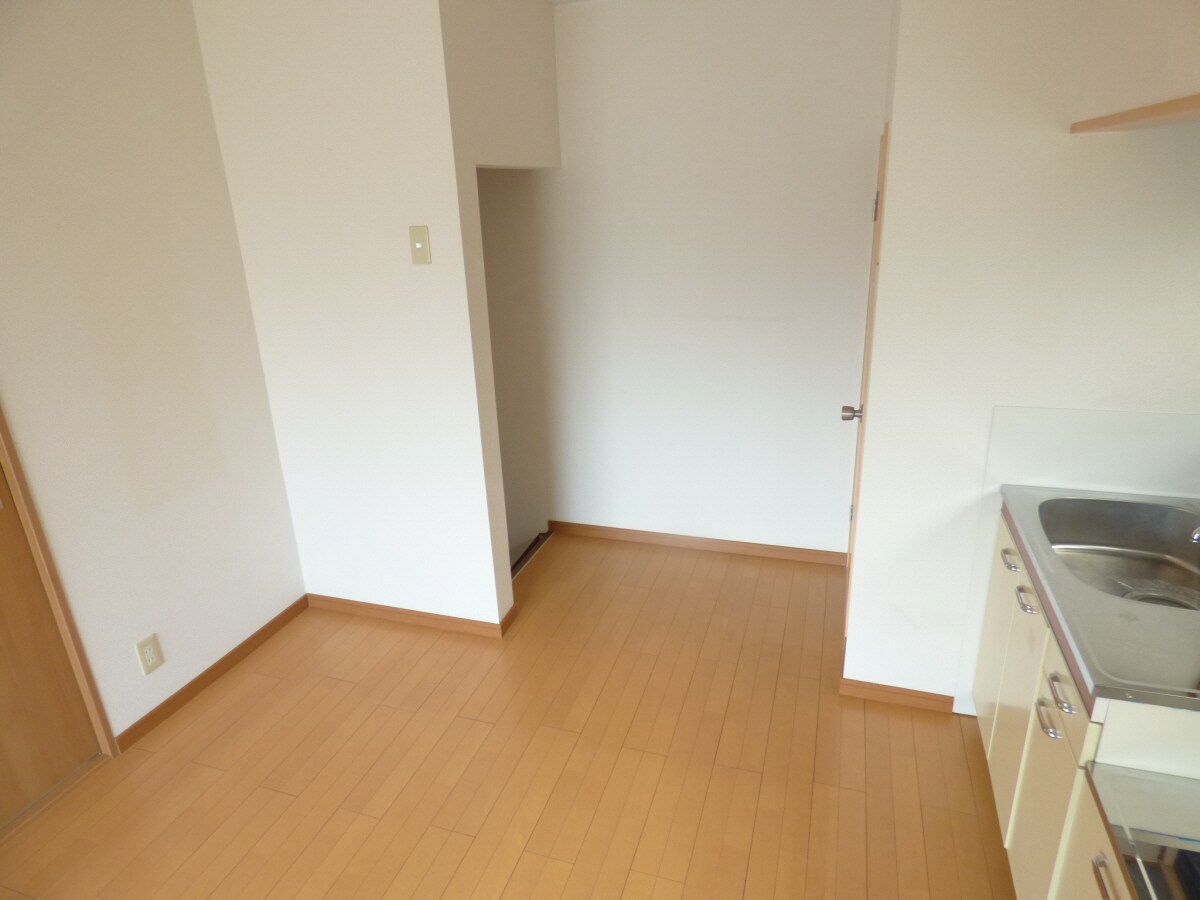 物件内観写真14　(キレイなフローリング)