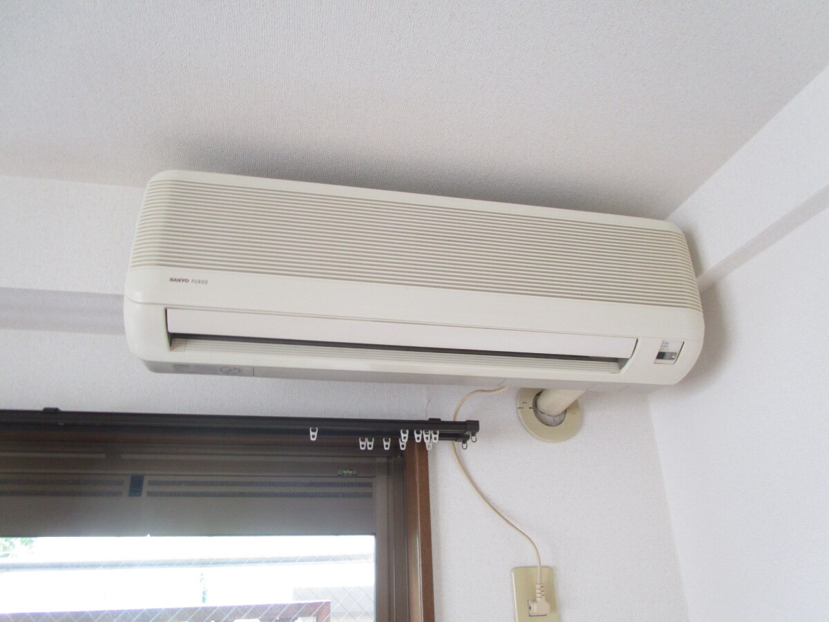 物件内観写真8　(エアコン)