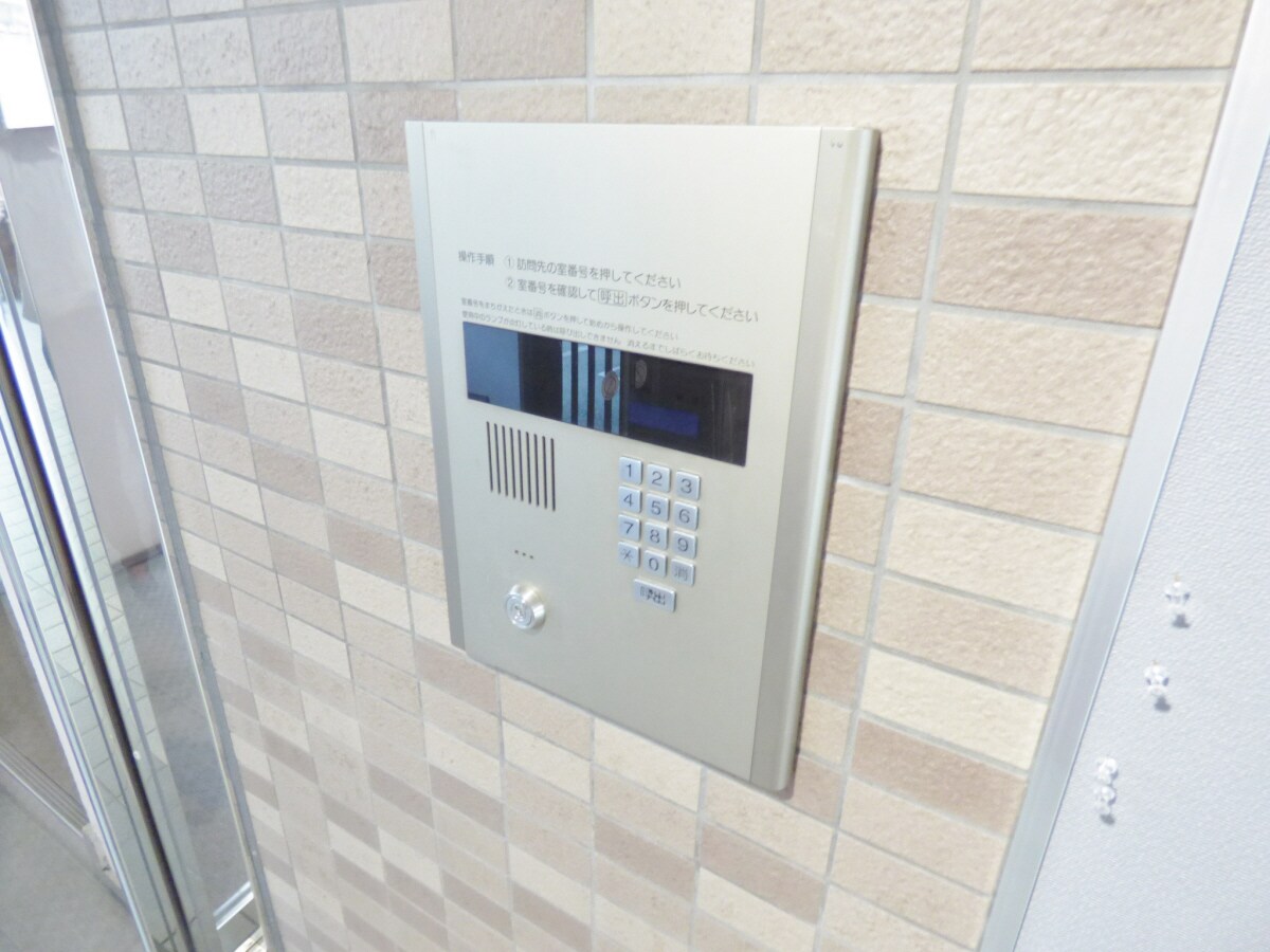 物件内観写真24　(安心のオートロック完備)