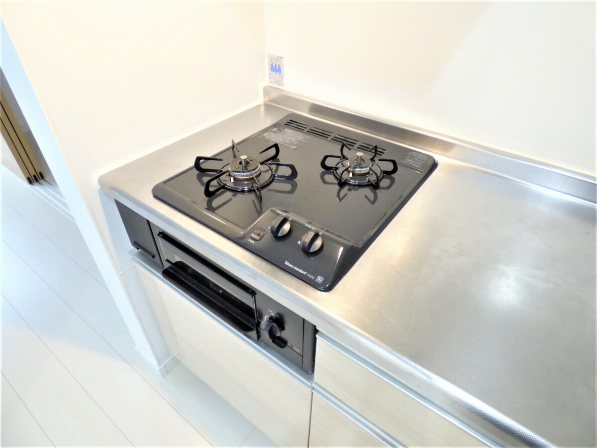 物件内観写真15　(２口ガスコンロ)