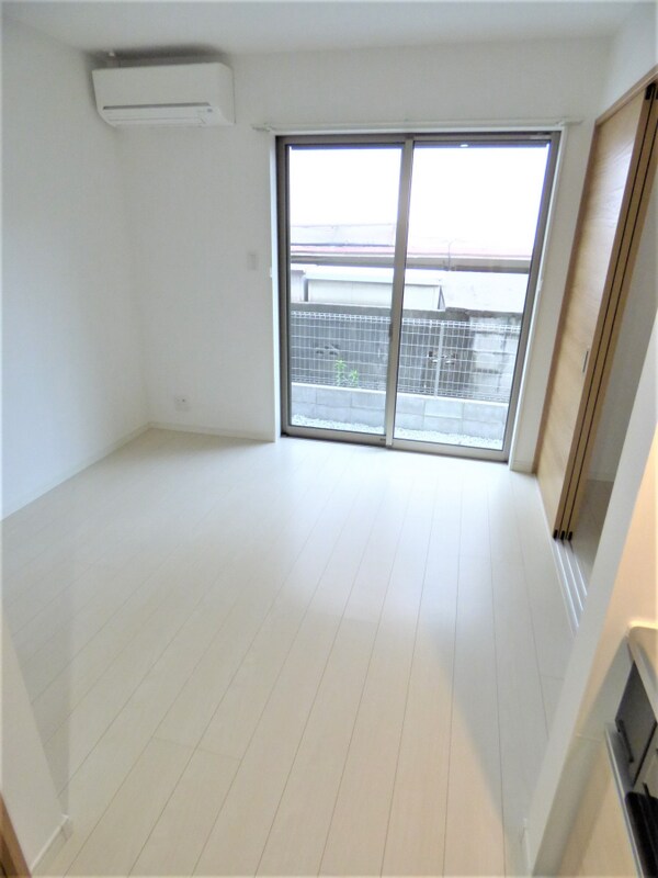 ダイニング(明るいダイニング)