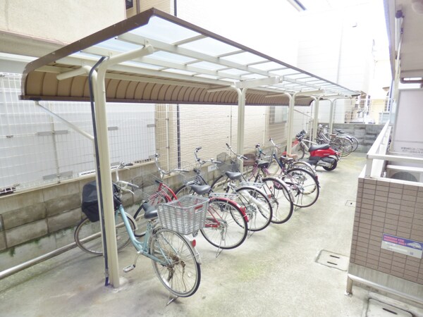 共用部(駐輪場)