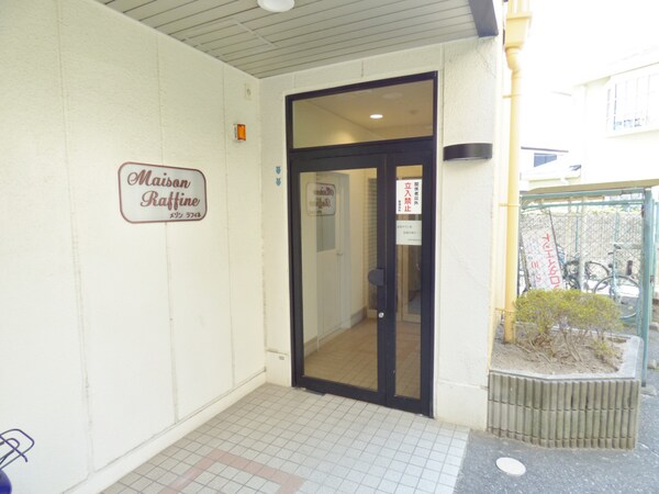 エントランス(キレイなエントランス)