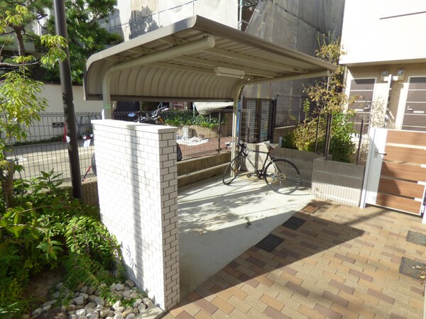 共用部(駐輪場)