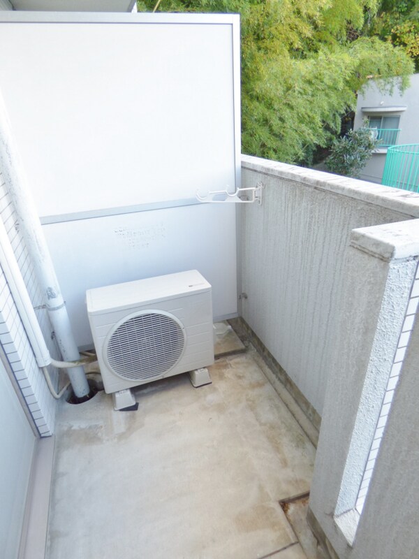 バルコニー・ベランダ(南西向きバルコニーで日当たり良好)