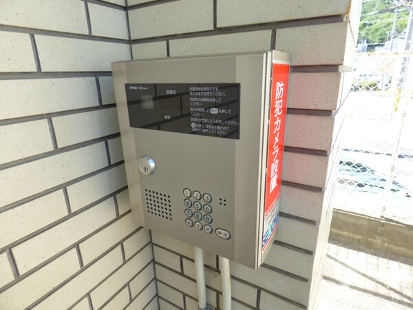 セキュリティ(安心のオートロック完備)