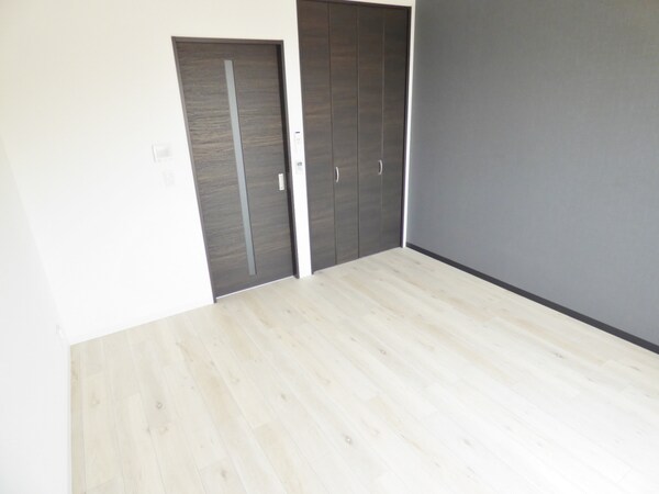 その他部屋・スペース(白を基調とした明るいフローリング)