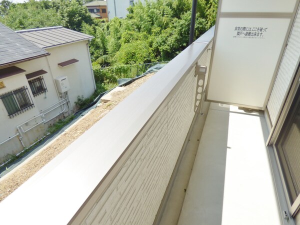 バルコニー・ベランダ(南東向きバルコニーで日当たり良好)