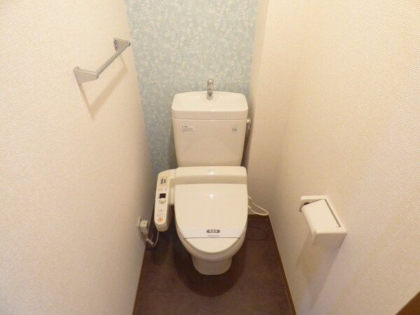 トイレ(ウォシュレット付トイレ)