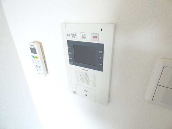 セキュリティ(オートロック連動TVモニターホン)