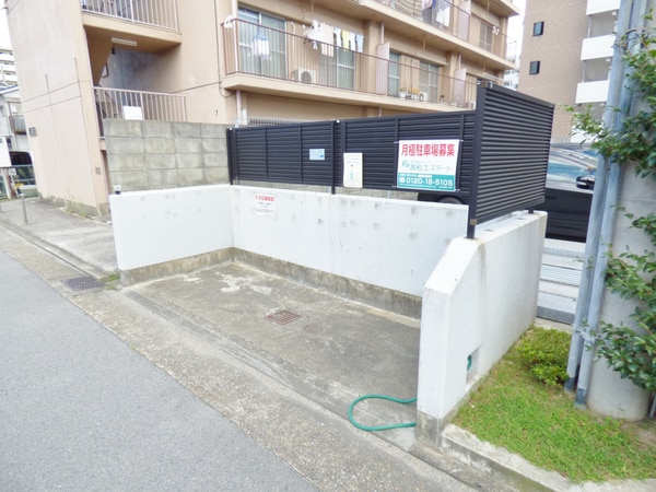 共用部(敷地内ゴミステーション)