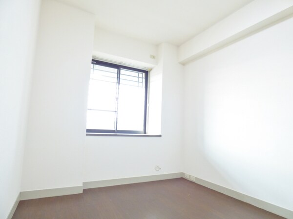 その他部屋・スペース(明るい洋室)