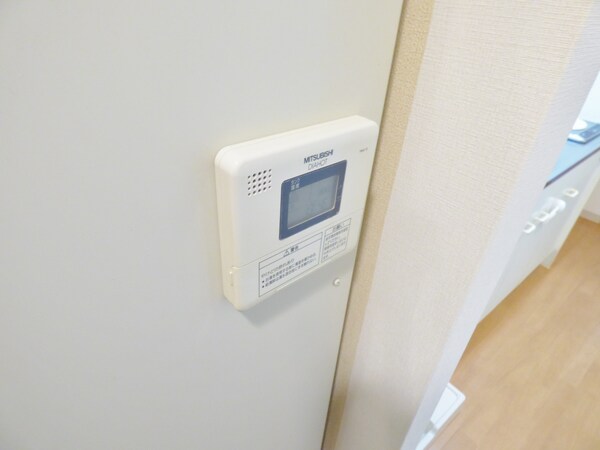 設備(給湯器リモコン)