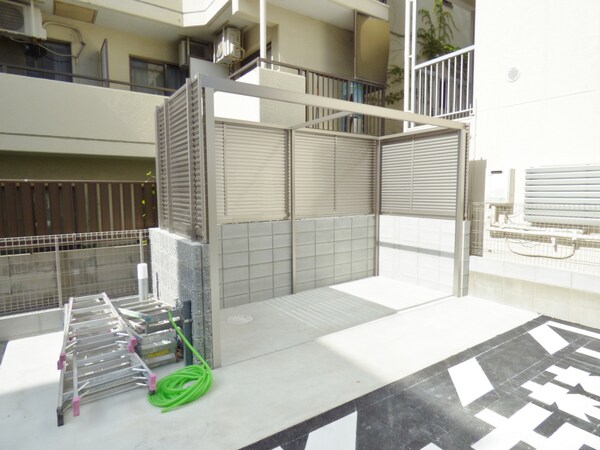 共用部(敷地内ゴミステーション)