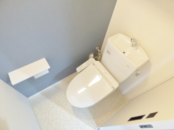 トイレ(ウォシュレット付トイレ)