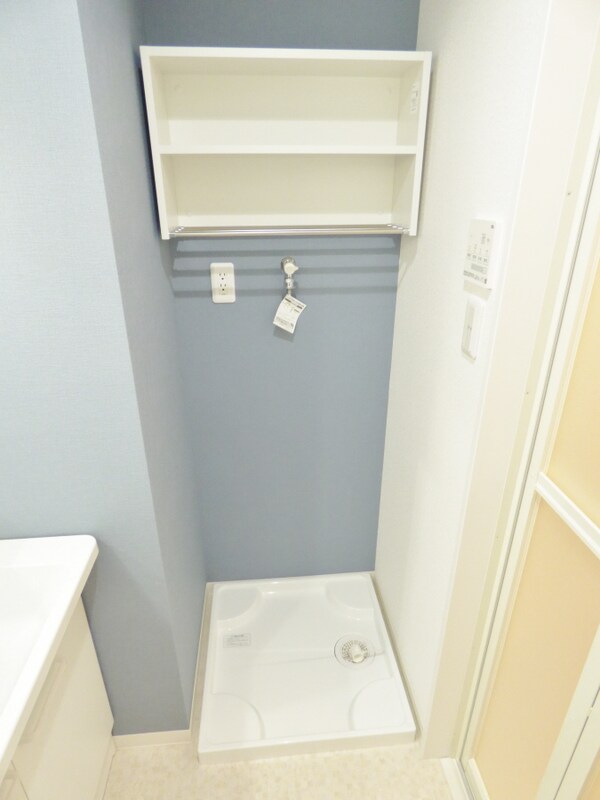 洗面所(室内洗濯機置場)