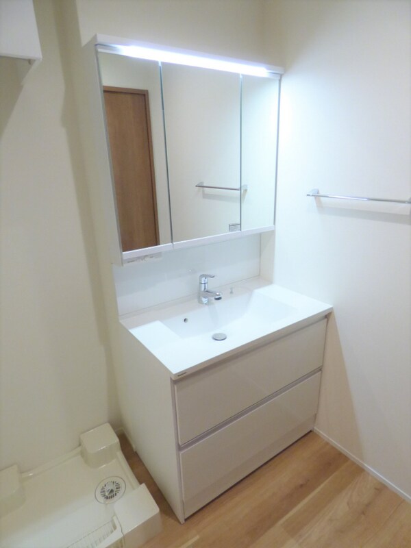 洗面所(シャンプードレッサー)