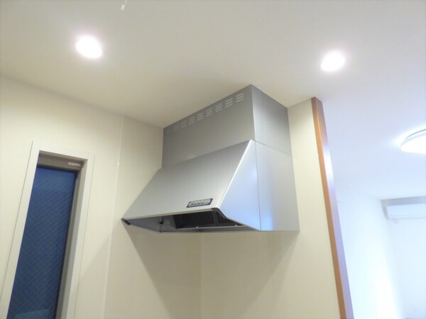 キッチン(レンジフード)