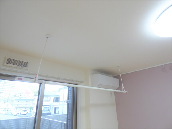 設備(室内物干し)