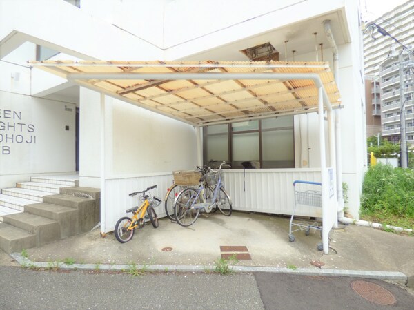 共用部(駐輪場)