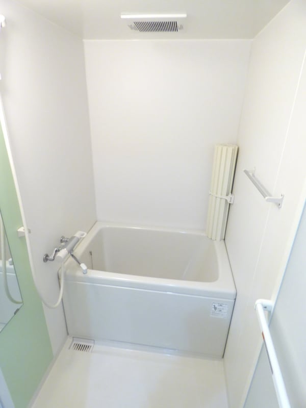 バス／シャワールーム等(キレイな浴室)