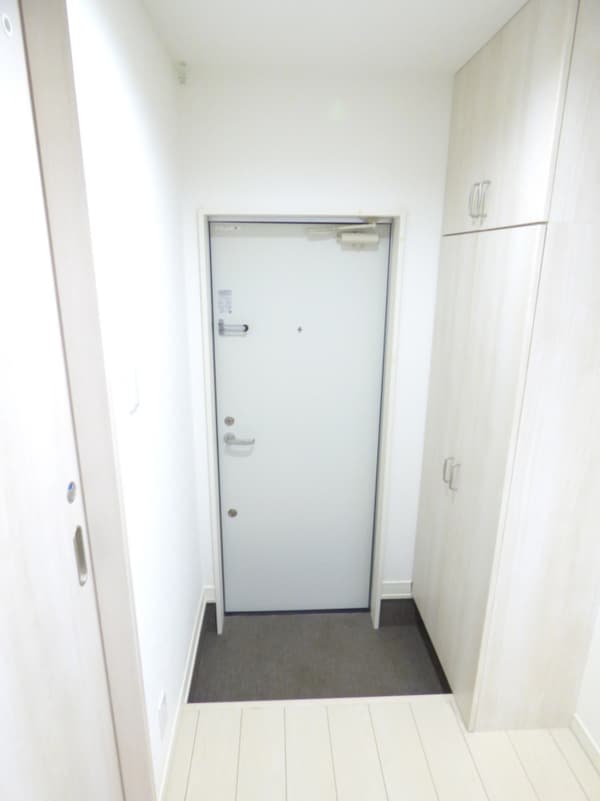 玄関(玄関ダブルロック)