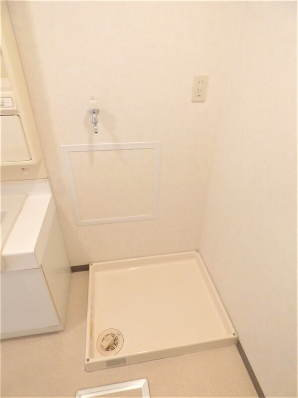 設備(室内洗濯機置場)