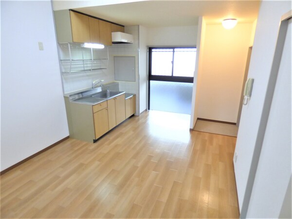 リビング(広々としたリビング)