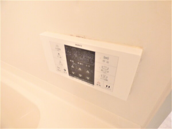 設備(浴室リモコン)