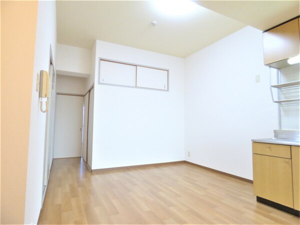 リビング(広々としたリビング)