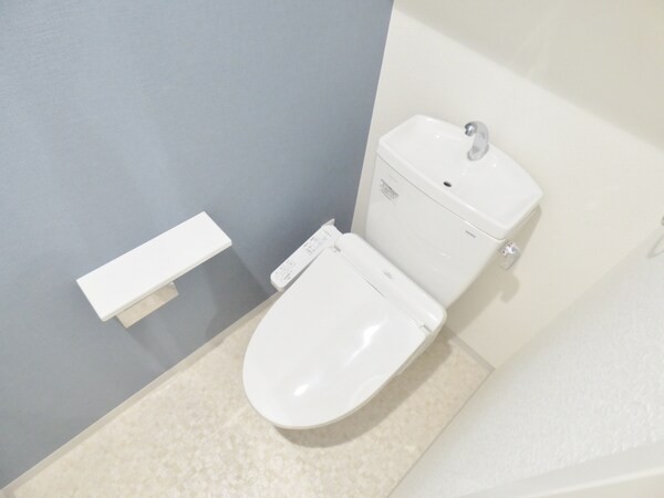 トイレ(ウォシュレット付トイレ)