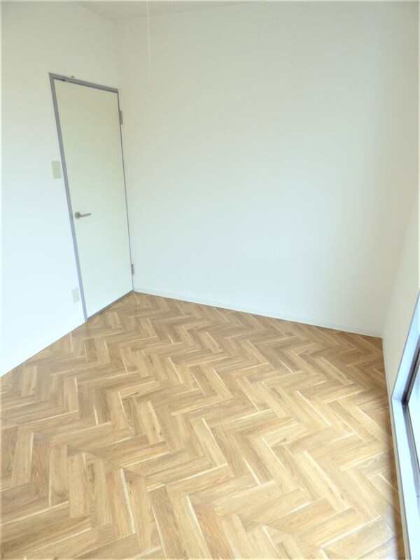 居室(オシャレなフローリング)