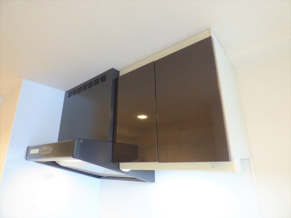 キッチン(レンジフード＆キッチン収納)